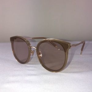 fashionable new gold sunglasses excellent quality